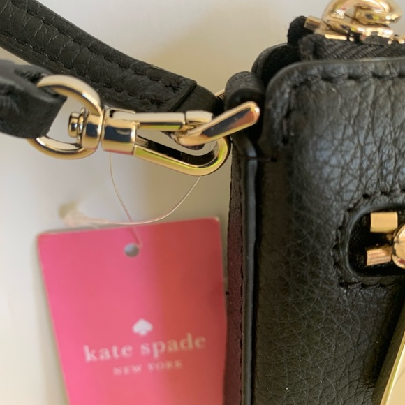 KATE SPADE LEILA PEBBLED LEATHER WRISTLET - Picture 12 of 12